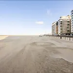 Appartement Seafront Duinbergen *