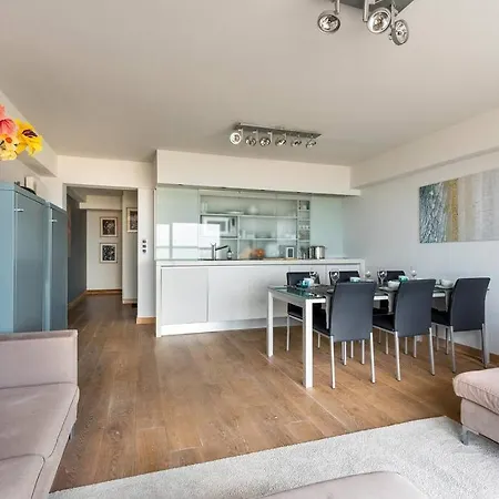 Apartment Seafront 2 Bed Duinbergen