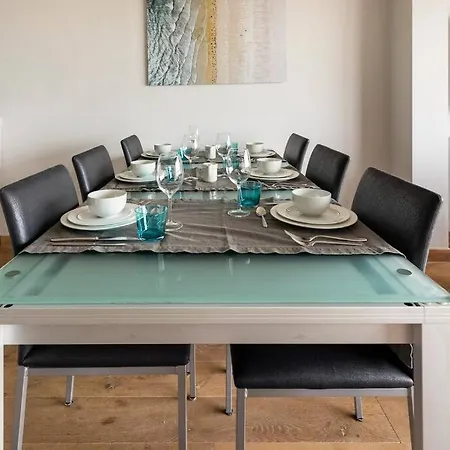 Seafront 2 Bed Duinbergen Apartment *